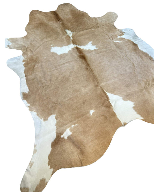 017 Beige & White