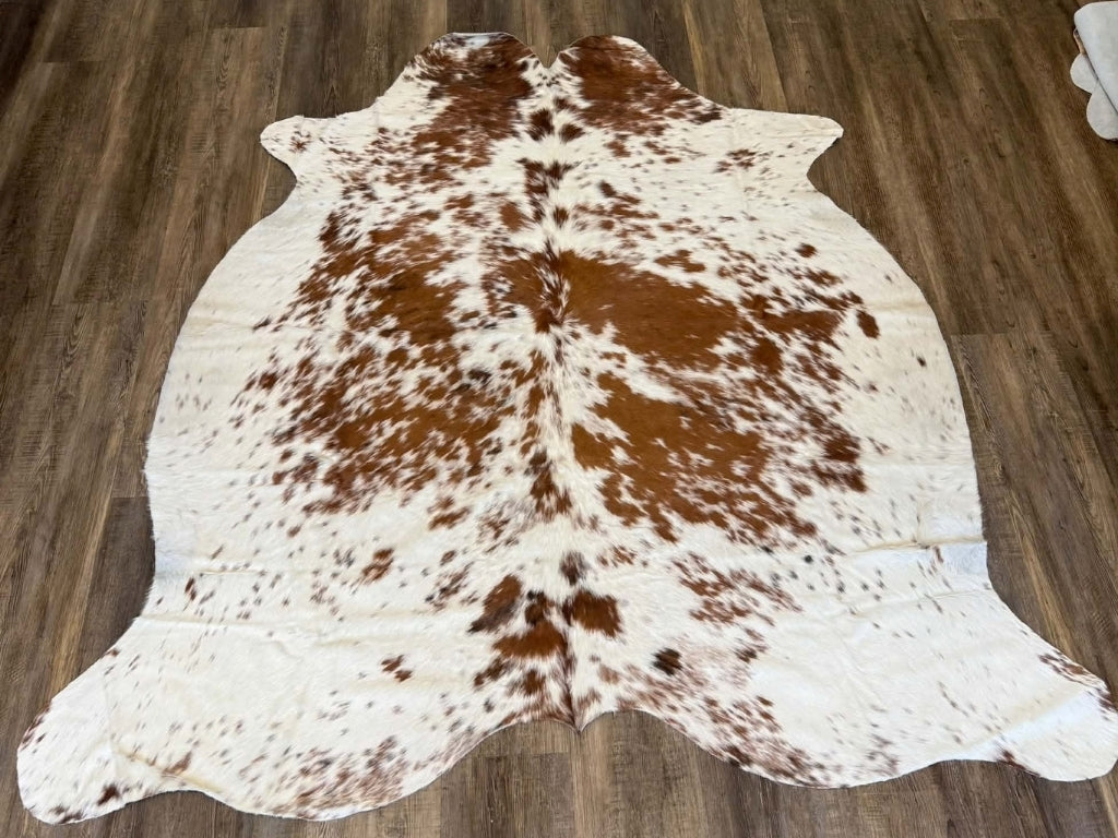 002 White and Brown Speckle